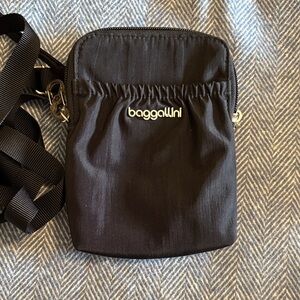 Baggallini Black Crossbody Bag